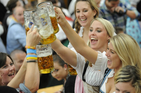 制度：欧洲最享受 亚洲最勤奋开元棋牌试玩盘点各国带薪休假(图2)